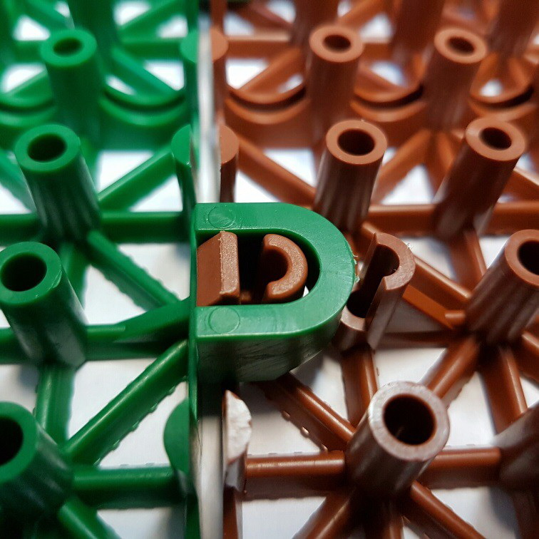 Напольное покрытие спортивных площадок (8.101)