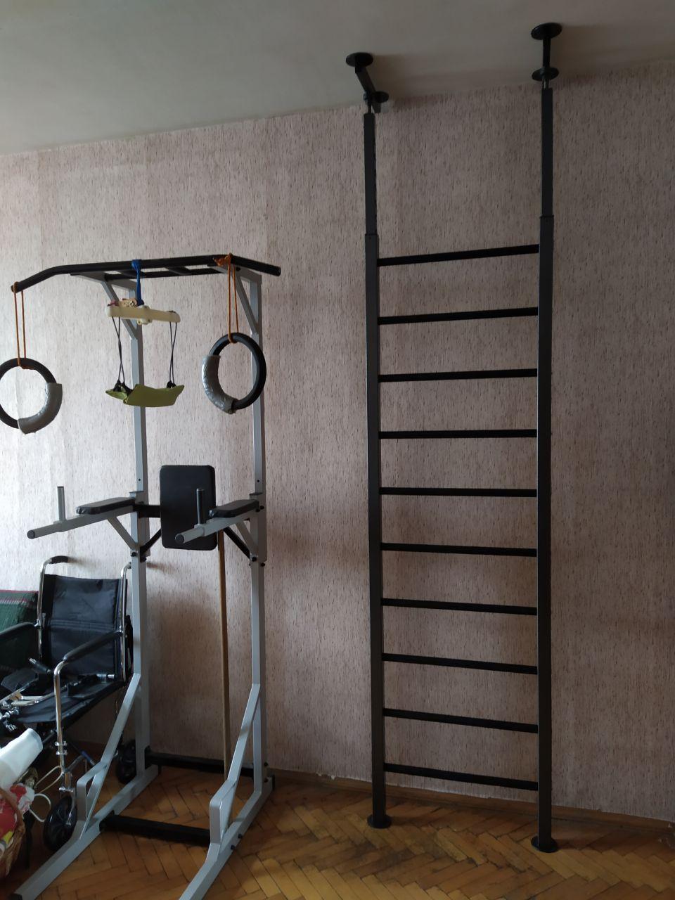 Шведская стенка в распор с усиленными креплениями, AG81