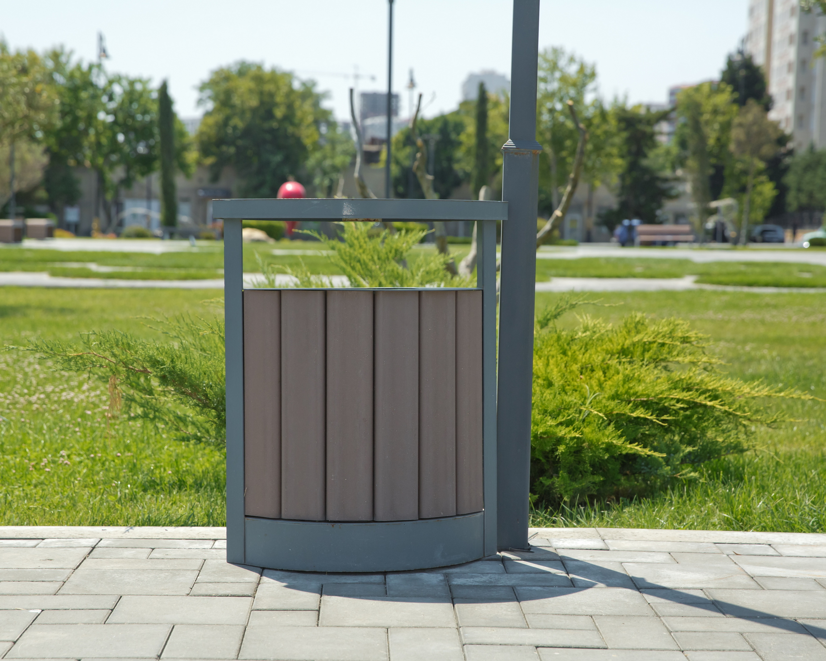 Урны, кашпо уличные