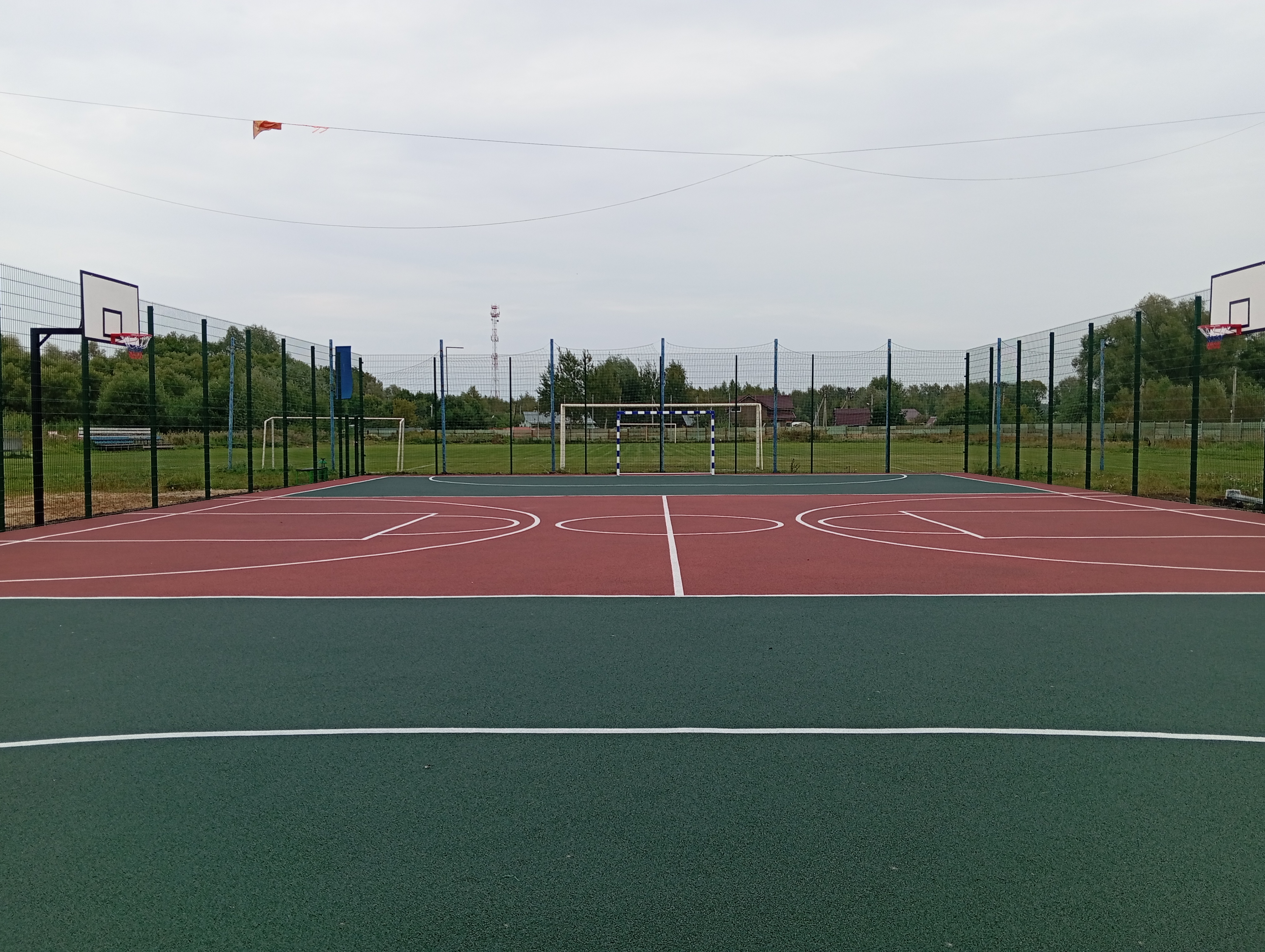 Монтаж спортивной площадки под ключ 