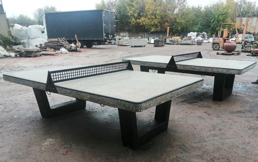 Стол теннисный уличный из бетона