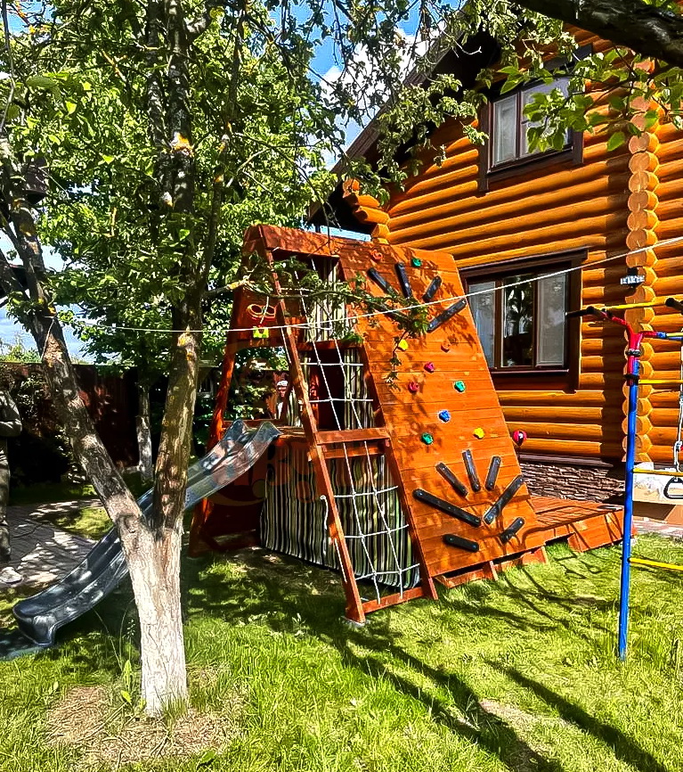 Спортивный домик Савушка База-4