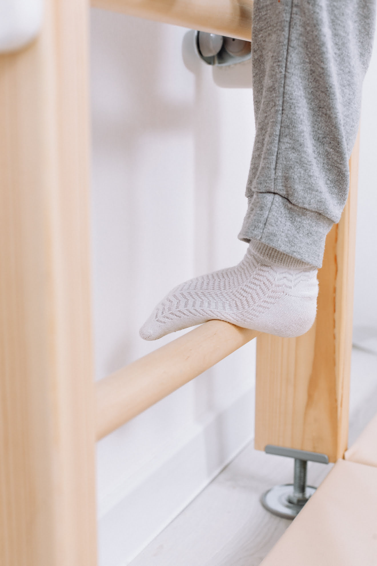 Шведская стенка деревянная Eco1 ROMANA (02.21.8.14.500.09.01-01) дерево/белый