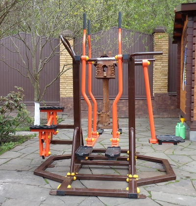 ТОС-0401 Маятник, Сведение и разведение ног, лыжный ход (мобильный уличный тренажерный комплекс)