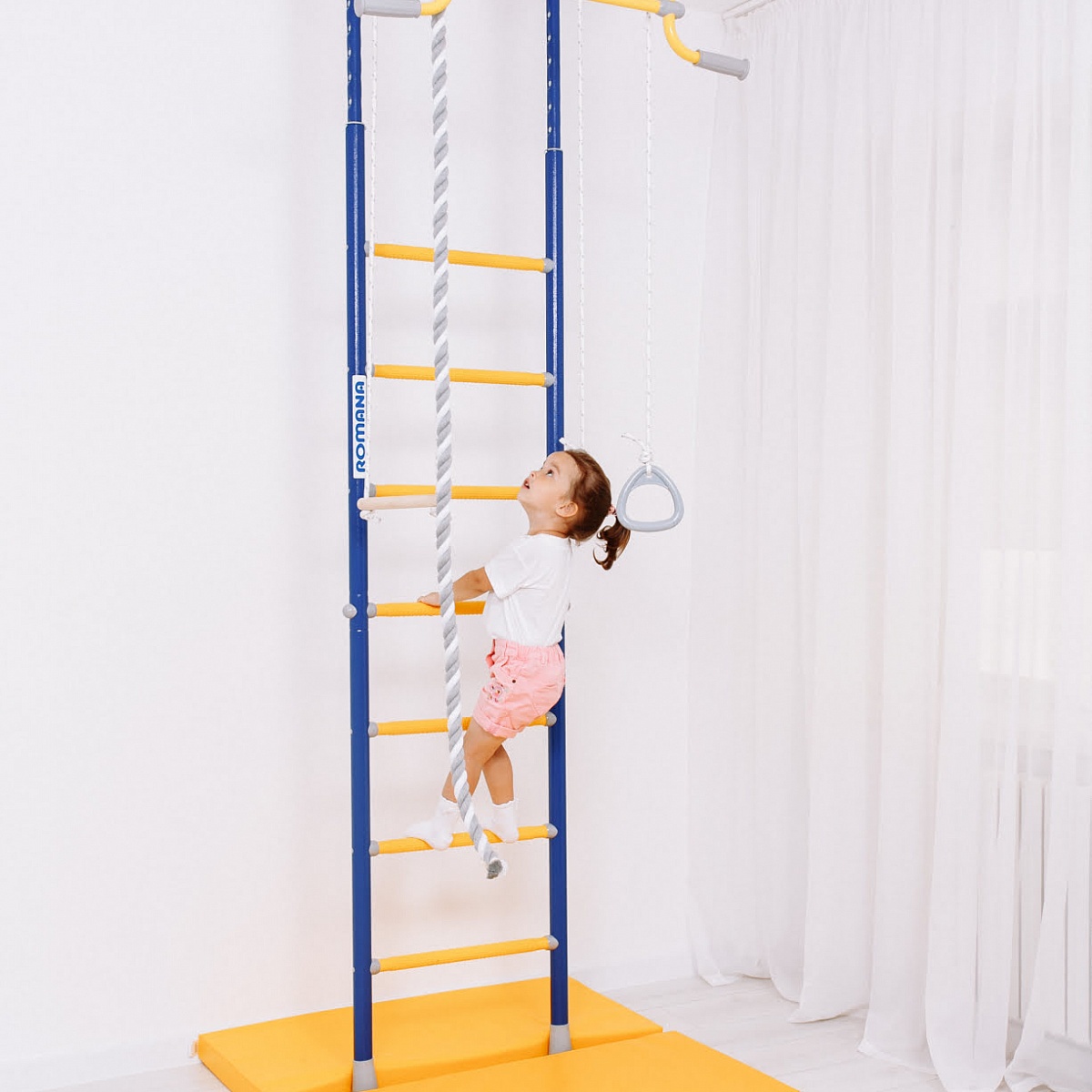 Шведская стенка R2 Romana (01.20.7.06.490.02.00-11) зеленое яблоко