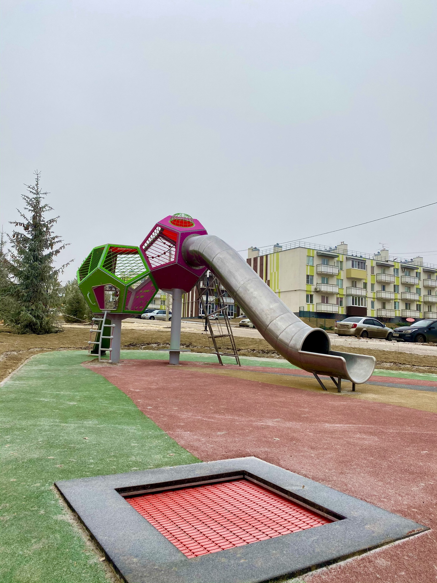 Батут встраиваемый Квадрат 180 Romana