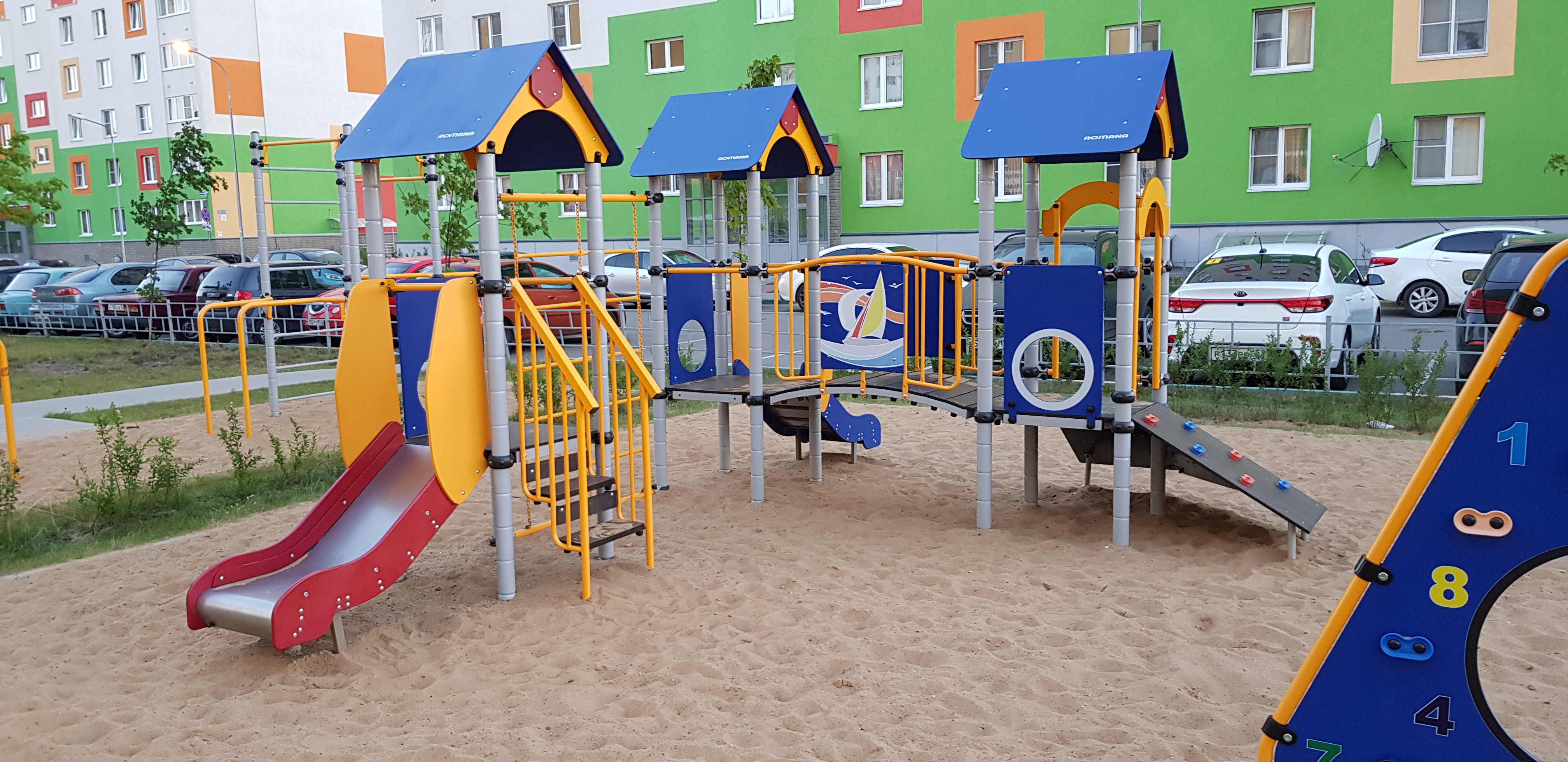 Детская площадка «Romana 104.12.00» красно-голубой
