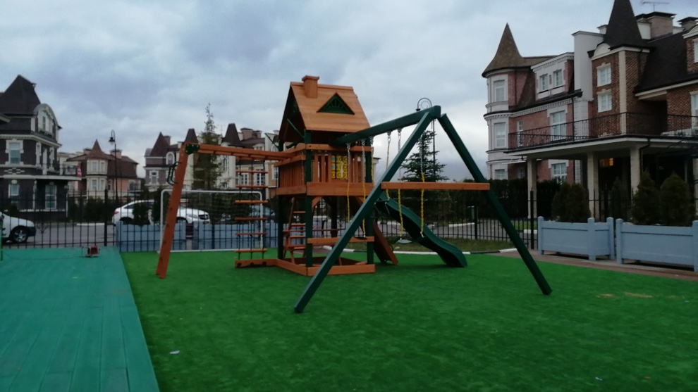 Детская деревянная игровая площадка РАССВЕТ ТРИХАУЗ С РУКОХОДОМ