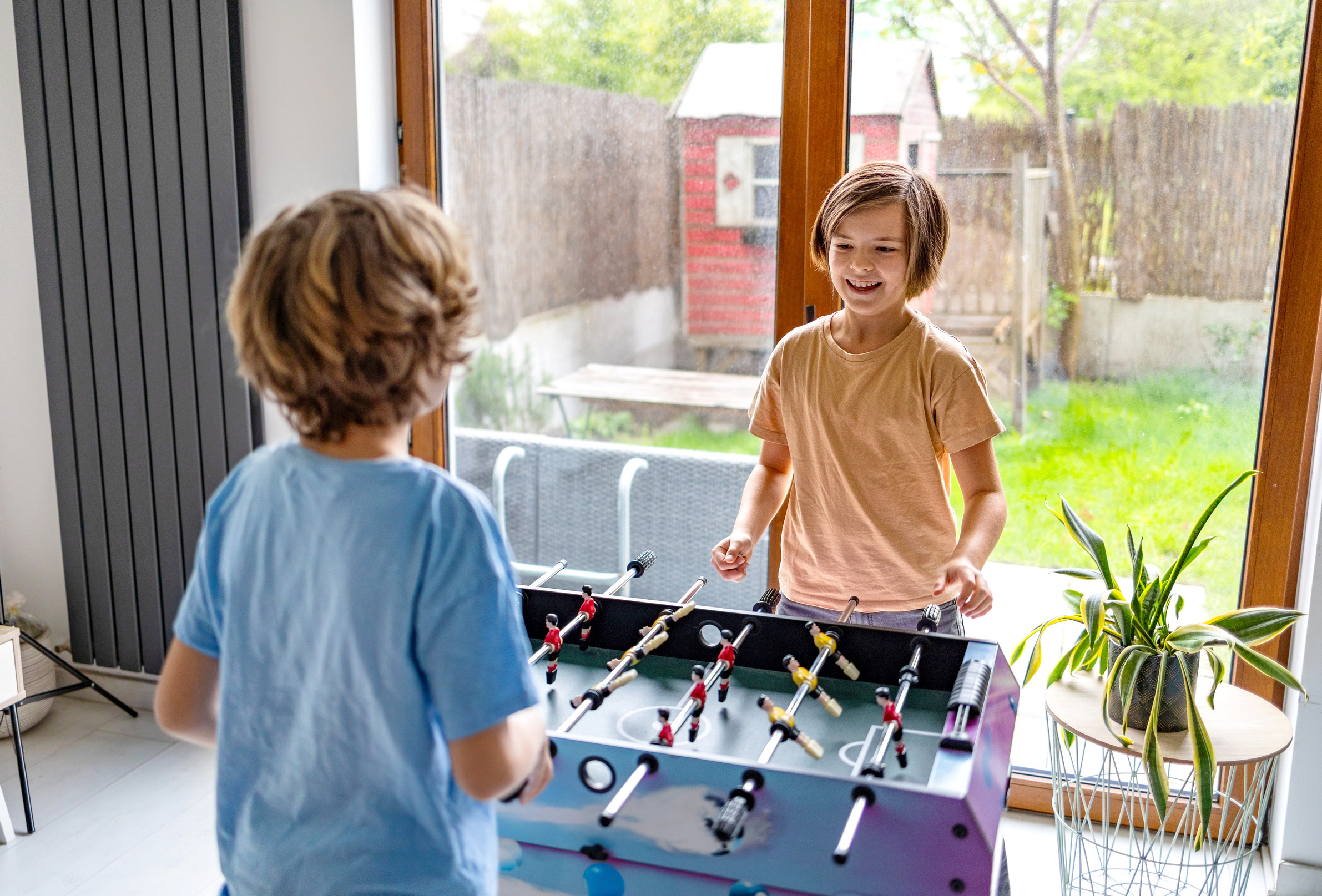 Настольный футбол для детей