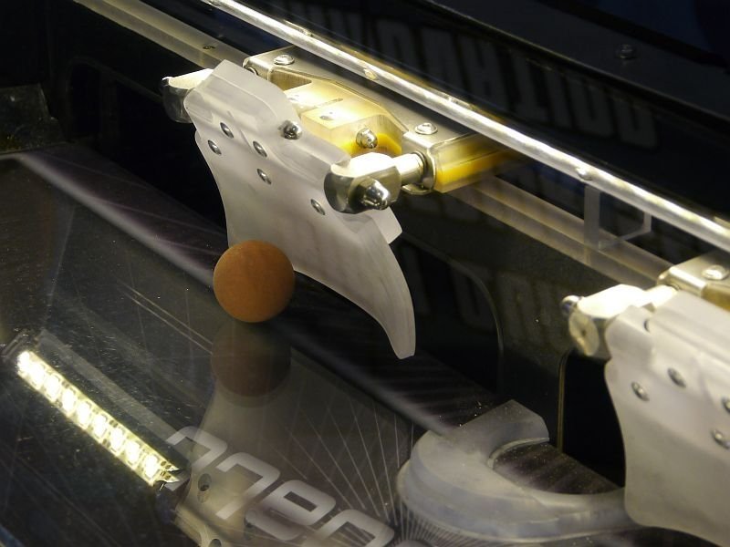 Настольный футбол Speedball (161 x 91 x 92 см; жетоноприемник)