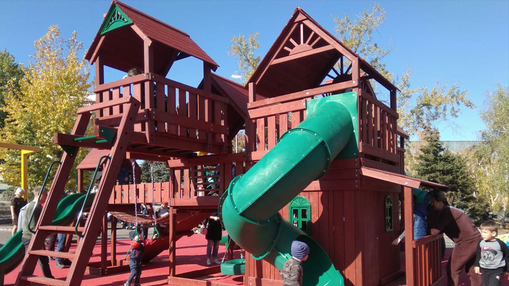 Детская деревянная игровая площадка МЕТРОПОЛИС