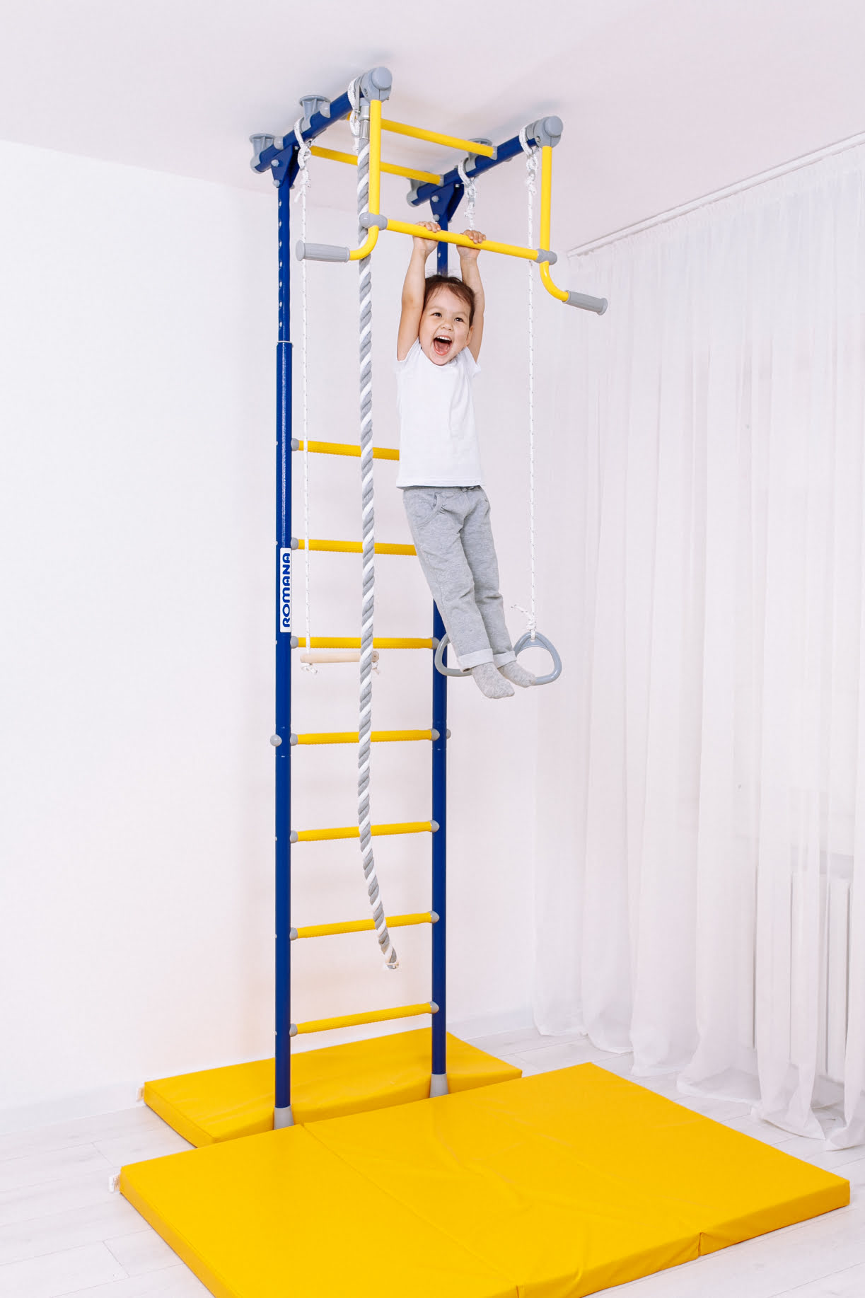 Шведская стенка R2 Romana (01.20.7.06.490.02.00-11) зеленое яблоко