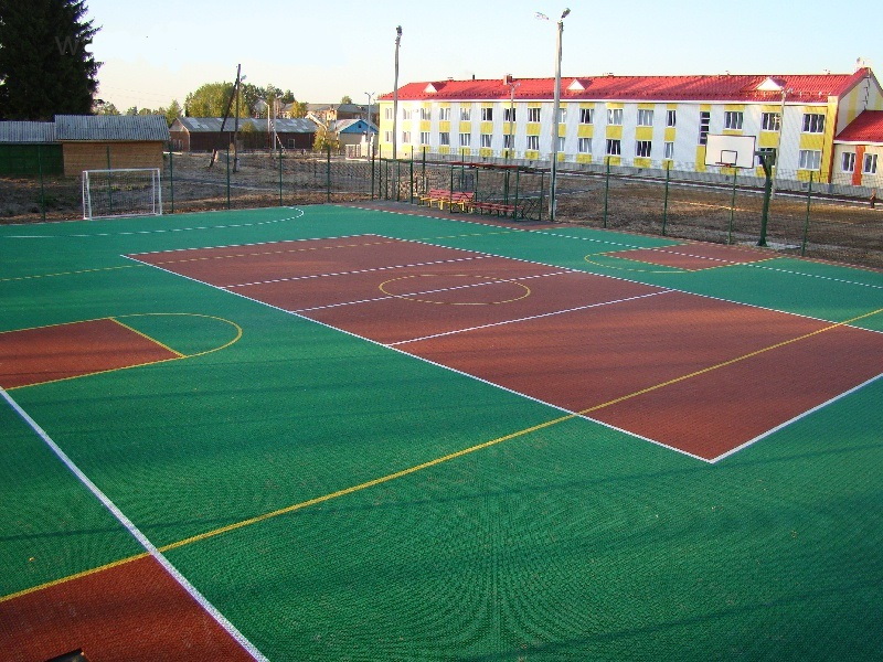 Напольное покрытие спортивных площадок (8.101)
