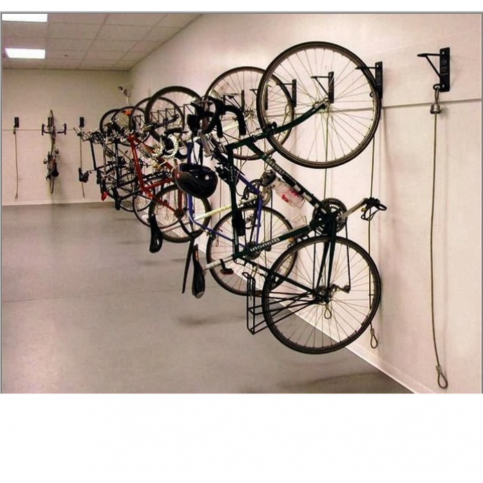 Настенный кронштейн с тросиком Антикража