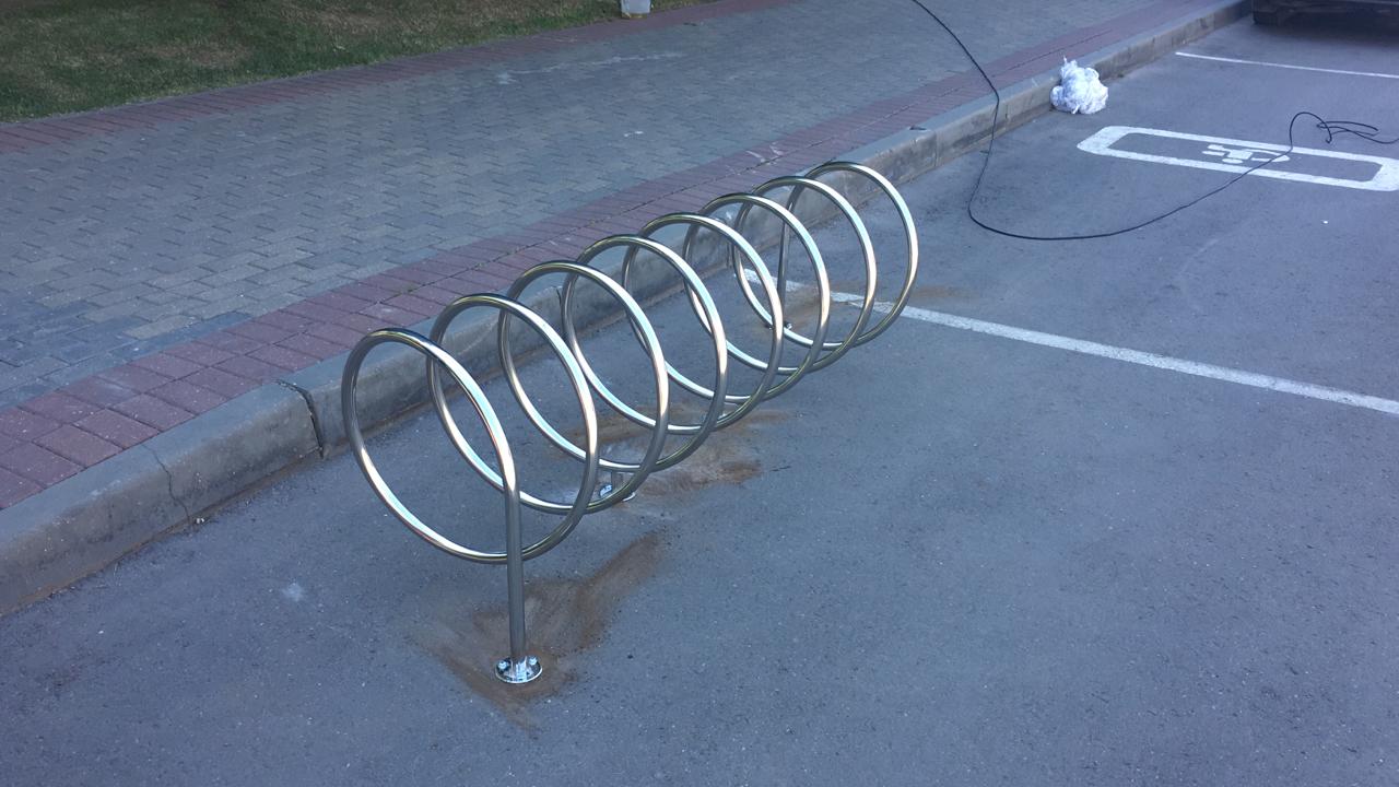 Велопарковка 7-ми местная Air Gym «Спираль» из нержавейки