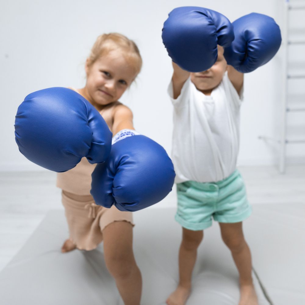 Перчатки боксерские для детей 5-7 лет (4 унции) Romana ДМФ-МК-01.70.03