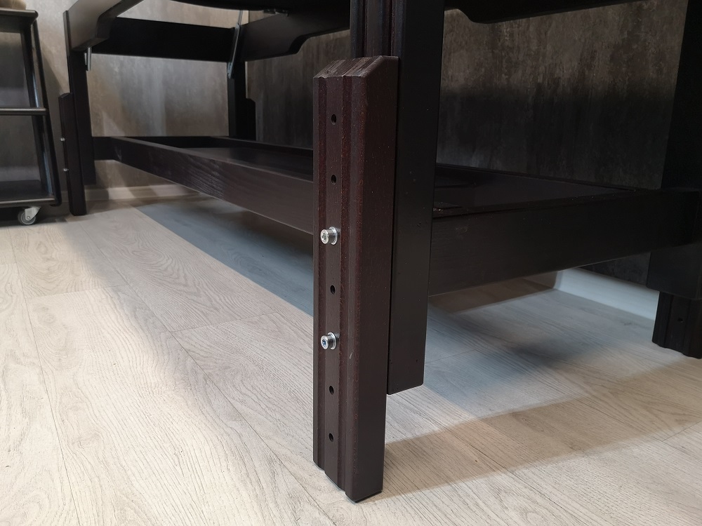 Деревянная массажная кушетка из бука Heliox WCO1I