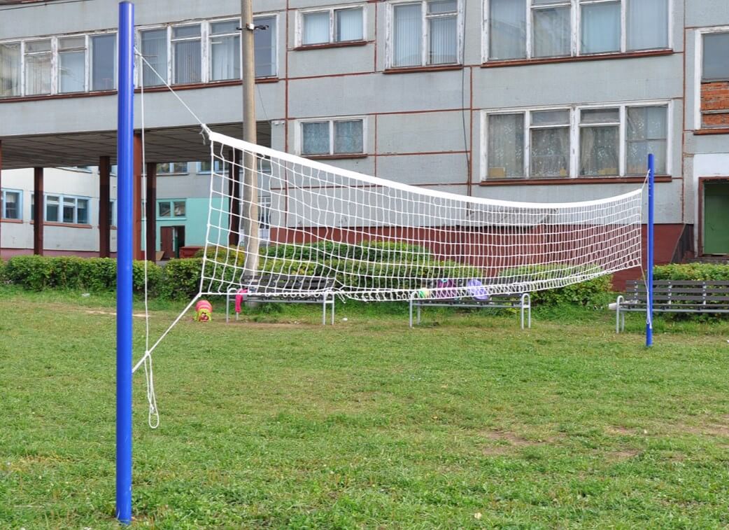 Волейбольная сетка со стойками Romana 204.17.00