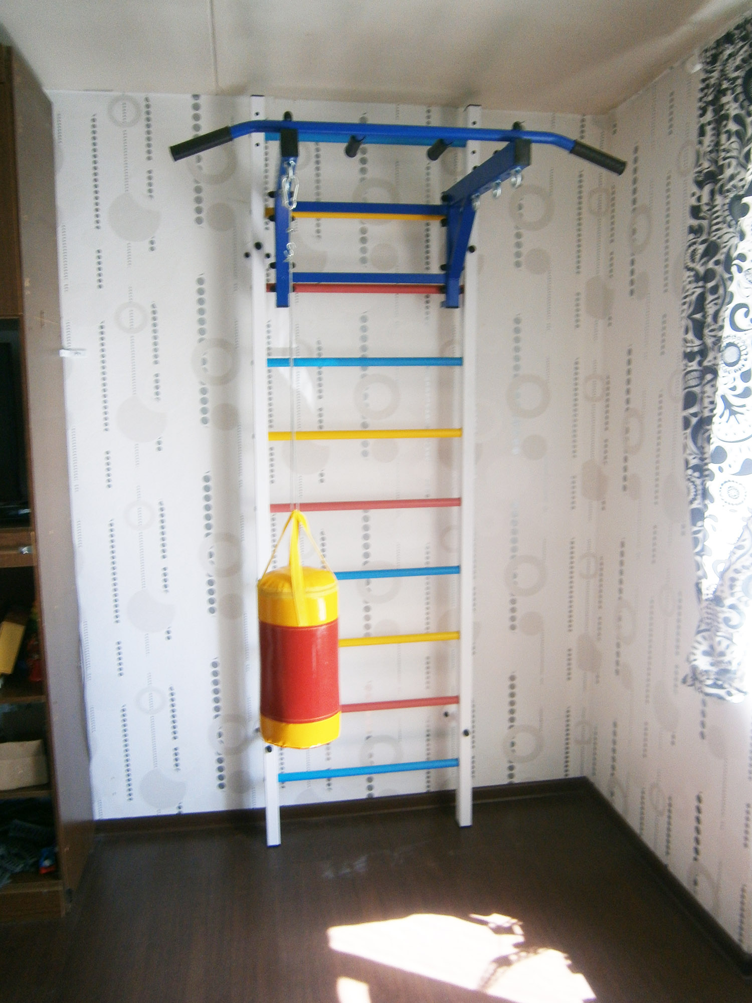 Набор боксерский детский № 2 (мешок боксерский 5 кг. + перчатки + трос) красно/желтый