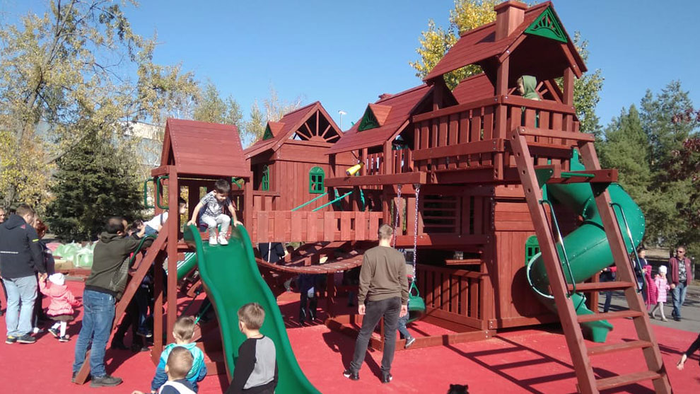 Детская деревянная игровая площадка МЕТРОПОЛИС