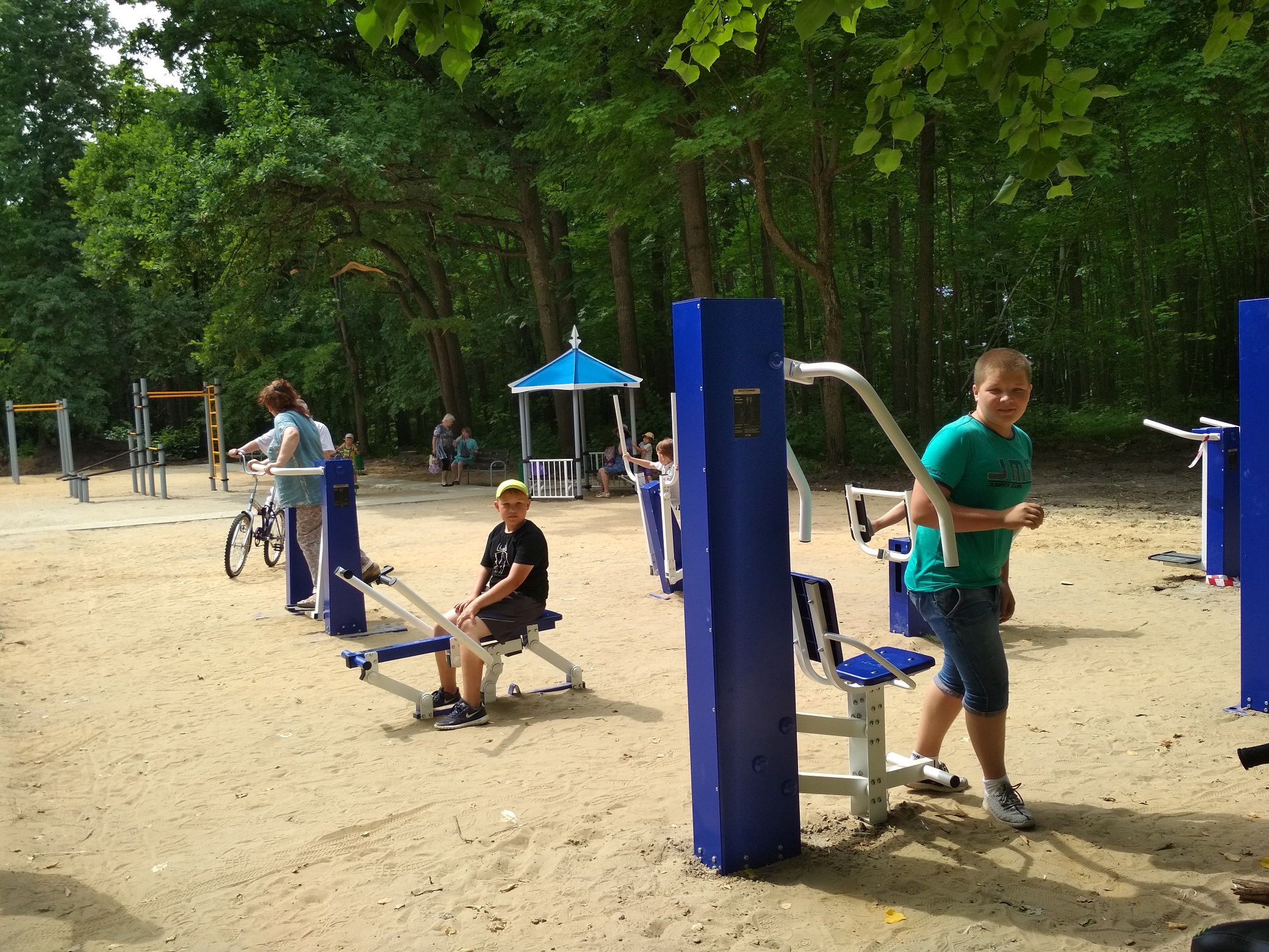 Тренажер уличный ЖИМ ОТ ГРУДИ Romana 207.19.05