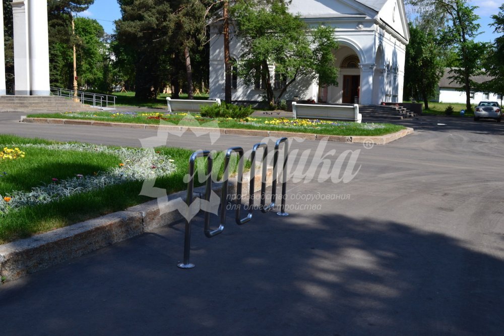 Велопарковка «Квадро» из нержавеющей стали