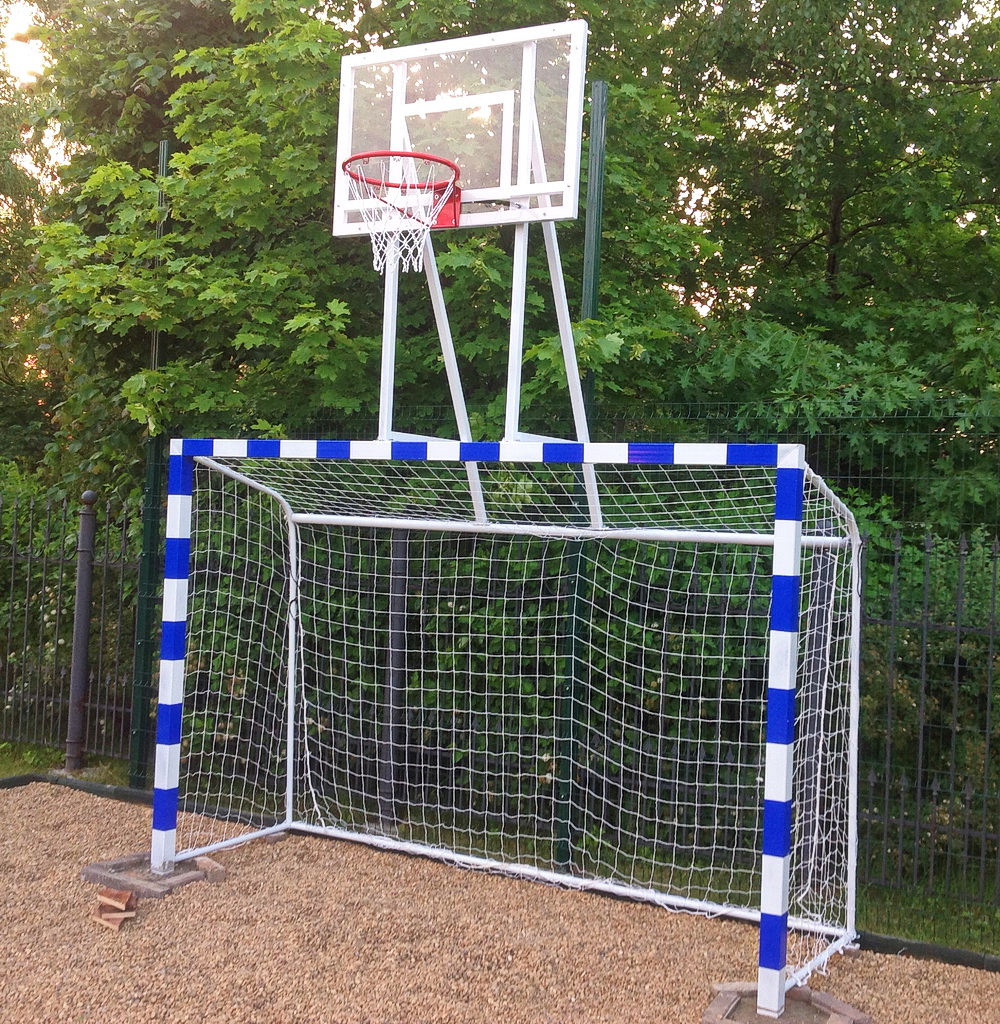 Ворота с баскетбольным щитом из оргстекла (7.102)