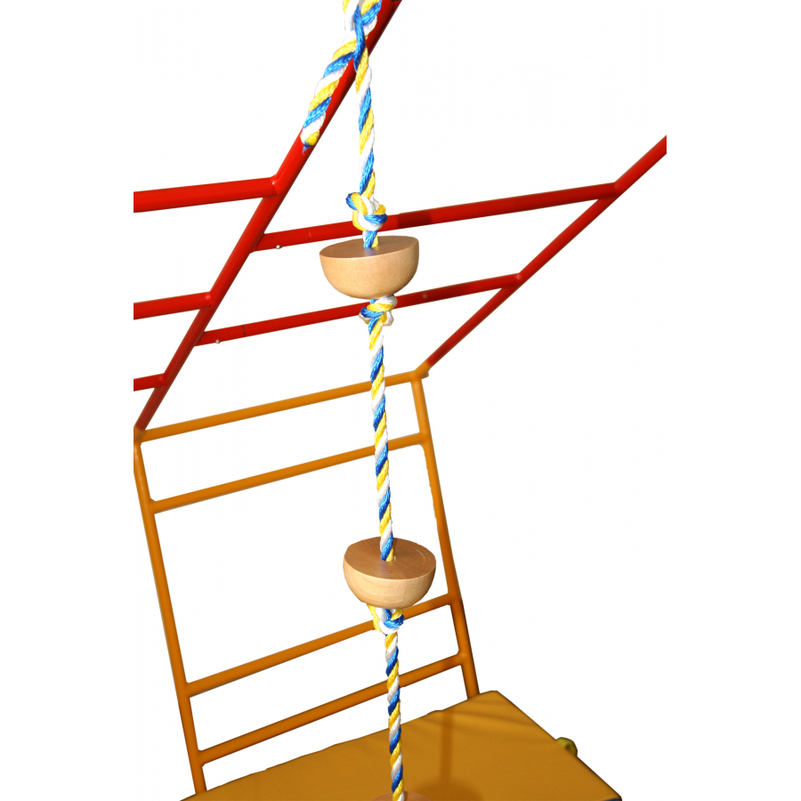 Канат для лазания с опорами