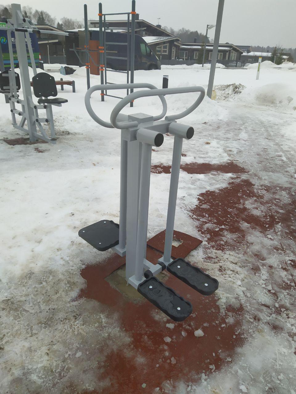 Уличный тренажер маятник и разведение ног  Air-Gym YT2