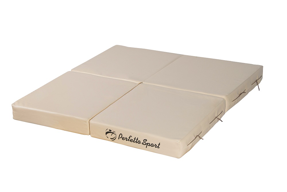 Мат № 11 (100 х 100 х 10) складной 4 сложения PERFETTO SPORT бежевый